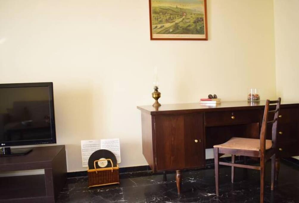 Marble Cool 2-Bedroom Down Town Yard House Kíszamosz Kültér fotó